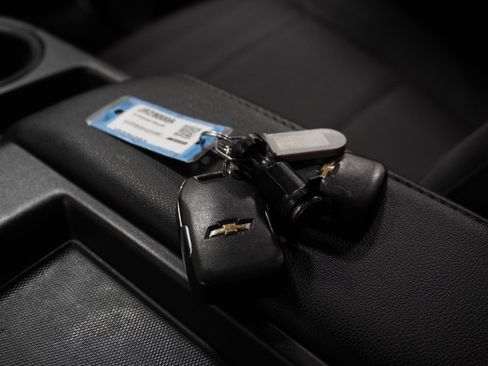 Used 2019 Chevrolet Silverado 1500 LT w/ All-Star Edition AWD/4WD image 30