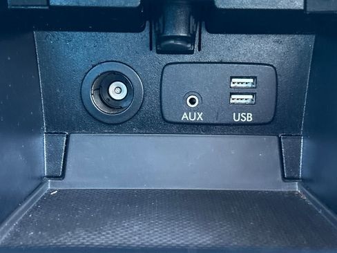 Used 2017 Subaru Outback 2.5i Limited image 15