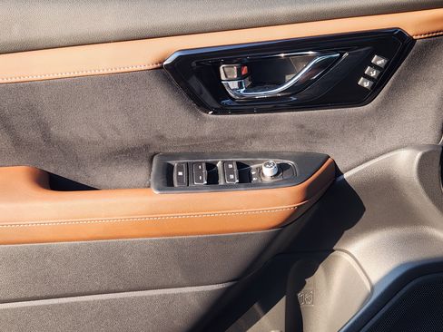 Used 2025 Subaru Forester Touring w/ Popular Package - Touring image 24