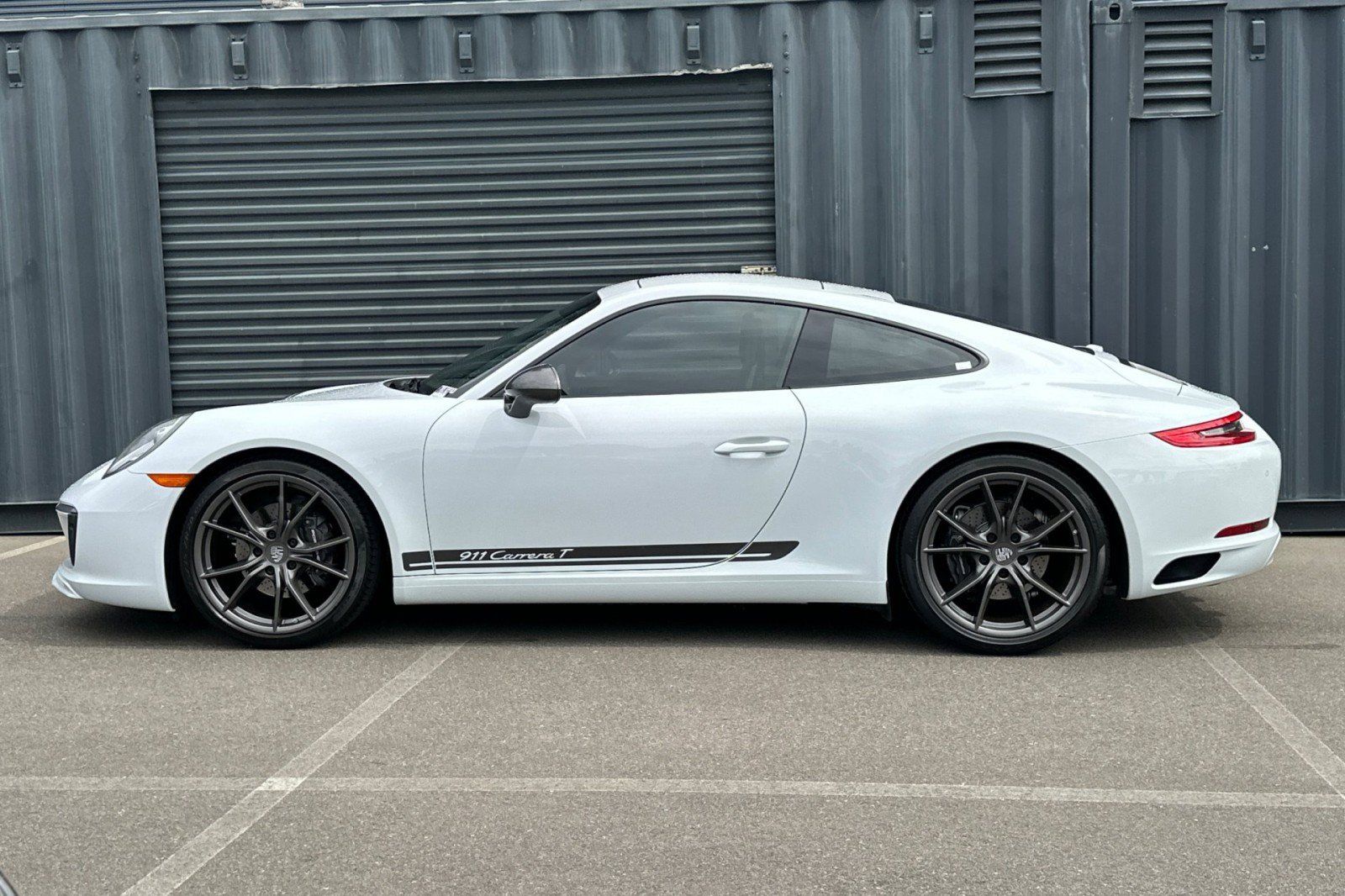 Certified 2018 Porsche 911 Carrera T RWD image 2
