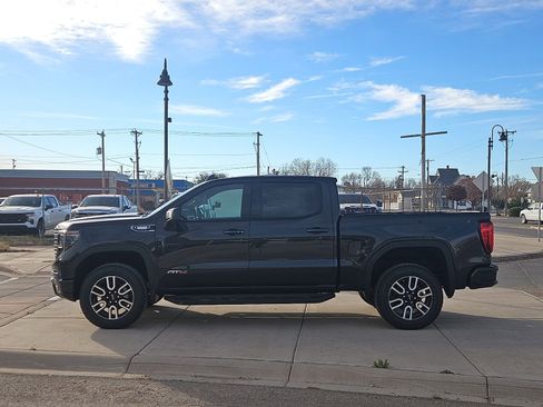 New 2026 GMC Sierra 1500 AT4 w/ Technology Package image 2