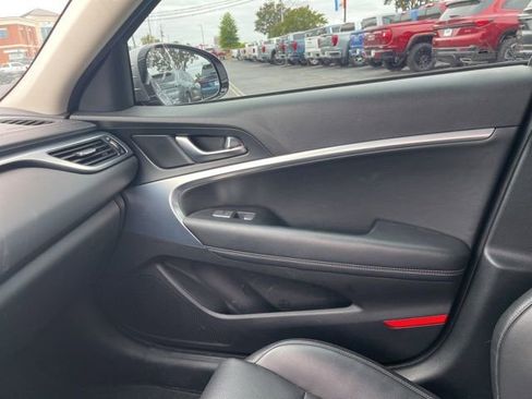 Used 2023 Genesis G70 2.0T AWD/4WD image 29