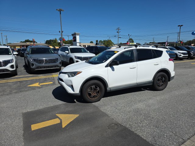 Used 2017 Toyota RAV4 LE w/ All Weather Liner Package AWD/4WD image 10