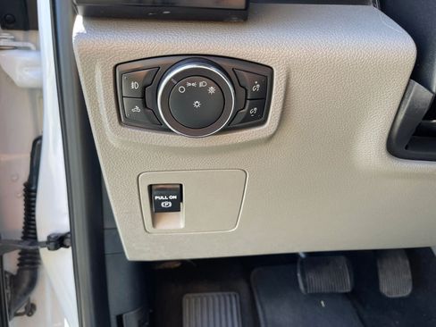 Used 2019 Ford F150 XL w/ Equipment Group 101A Mid RWD image 19