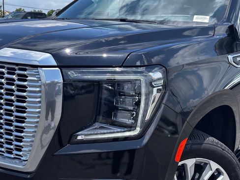 Certified 2024 GMC Yukon Denali w/ LPO, Illumination Package AWD/4WD image 2