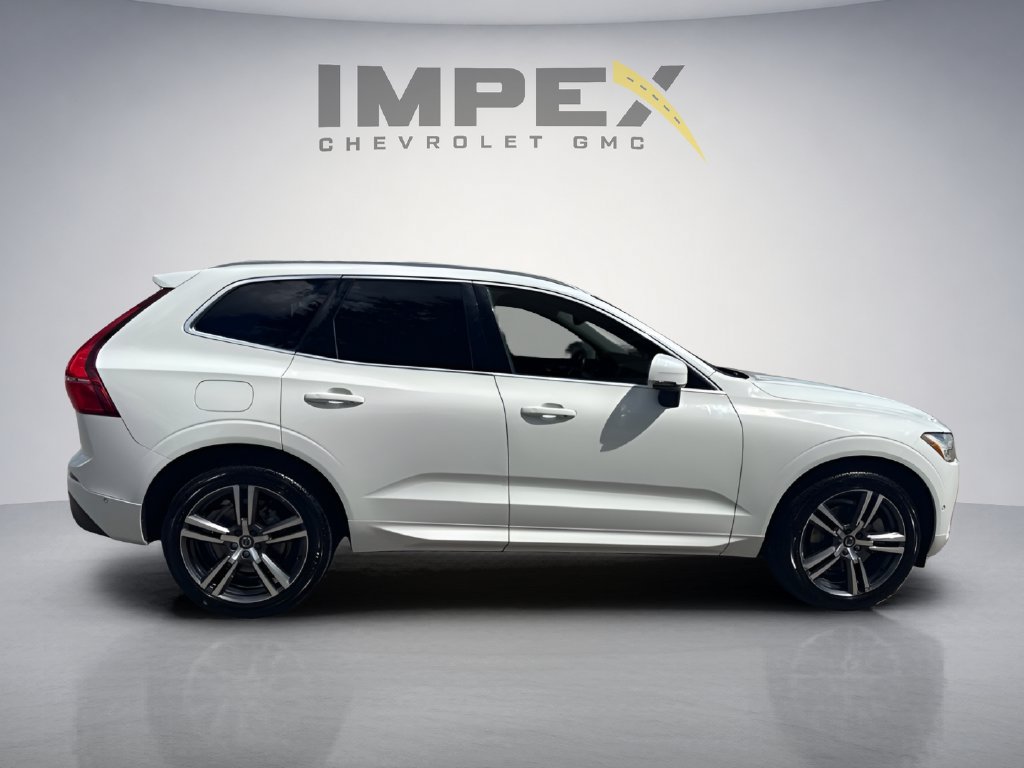 Used 2019 Volvo XC60 T6 Momentum w/ Premium Package AWD/4WD image 6