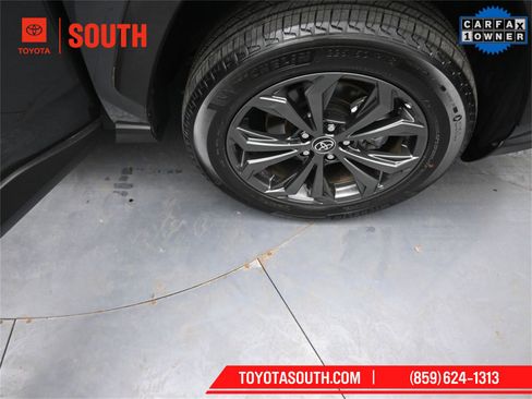 Used 2023 Toyota RAV4 XLE Premium image 38