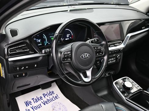 Used 2020 Kia Niro EX Premium image 18