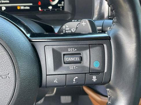 Certified 2022 Nissan Pathfinder Platinum w/ Cargo Package image 18