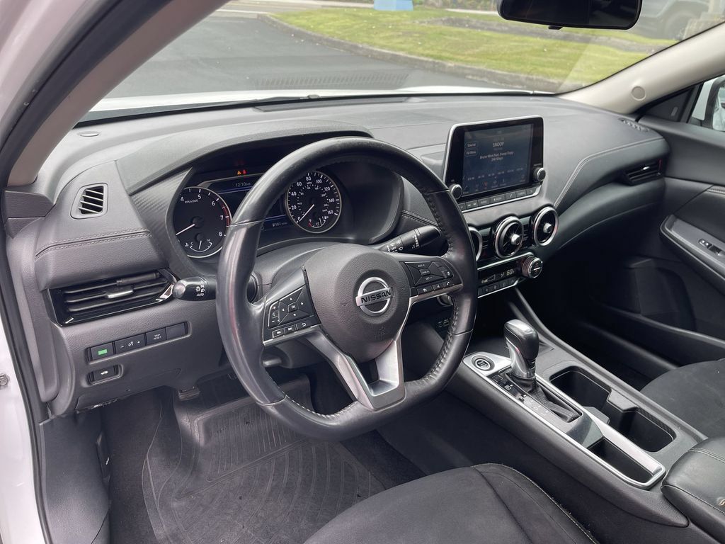 Used 2021 Nissan Sentra SV FWD image 10