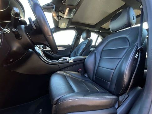 Used 2020 Mercedes-Benz C 300 4MATIC Sedan image 10