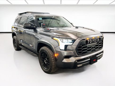 Used 2023 Toyota Sequoia TRD Pro AWD/4WD image 3