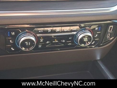 Used 2022 GMC Sierra 1500 SLT w/ SLT Convenience Package image 16