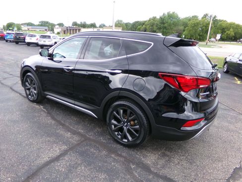 Used 2017 Hyundai Santa Fe Sport w/ 2.0T Ultimate Tech Package 05 AWD/4WD image 8