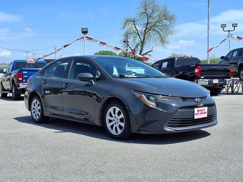 Used 2023 Toyota Corolla LE FWD image 24