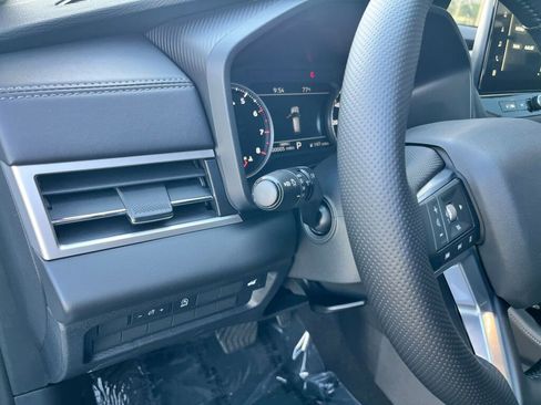 New 2026 Mitsubishi Outlander Trail Edition AWD/4WD image 12