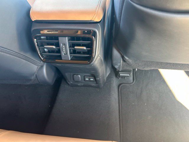 Used 2025 Lexus NX 250 FWD w/ Towing Package (2000 Lbs) image 37