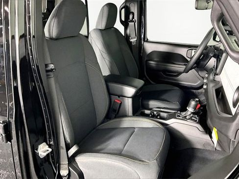 New 2026 Jeep Gladiator Sport image 12