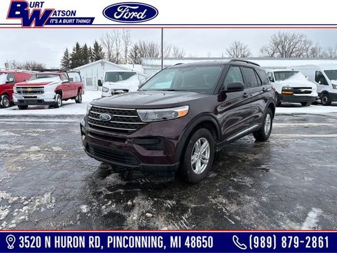 Used 2022 Ford Explorer XLT image 1