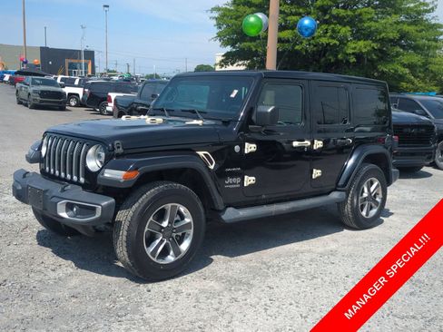 Certified 2019 Jeep Wrangler Unlimited Sahara AWD/4WD image 8