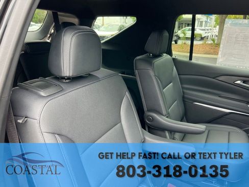 Used 2025 Chevrolet Traverse LT AWD/4WD image 26