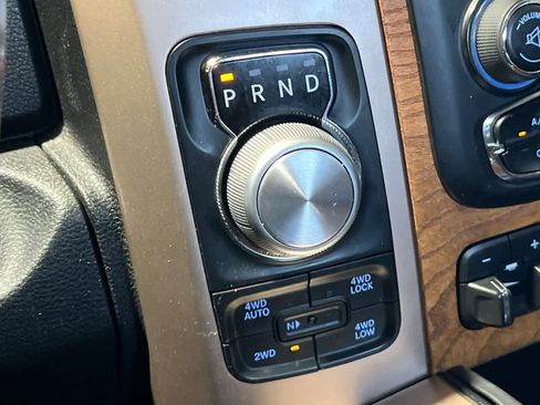 Used 2017 RAM 1500 Laramie Longhorn image 26