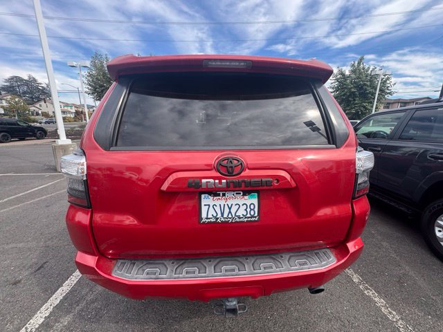 Used 2016 Toyota 4Runner SR5 Premium AWD/4WD image 9