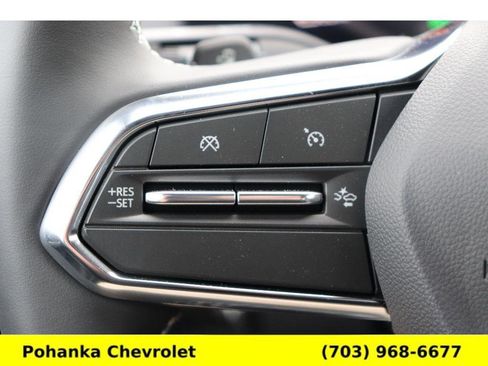New 2026 Chevrolet Equinox EV LT FWD image 12