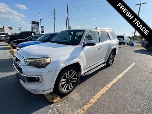 Used 2015 Toyota 4Runner Limited RWD image 2