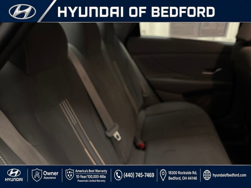 Used 2024 Hyundai Elantra Limited FWD image 25