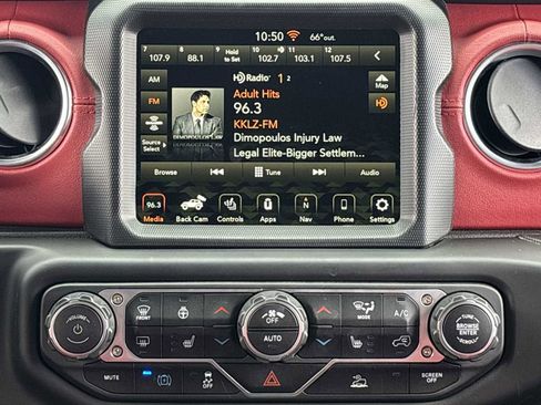 Used 2023 Jeep Wrangler Unlimited Rubicon 4xe AWD/4WD image 19