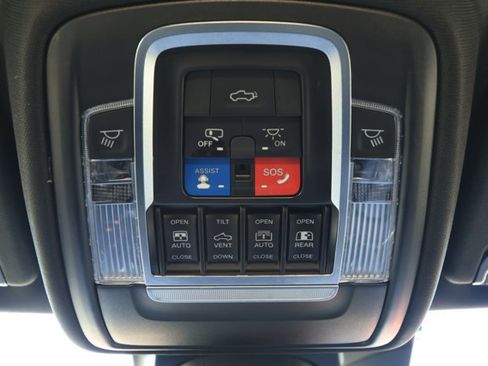 Used 2020 RAM 1500 Limited image 20