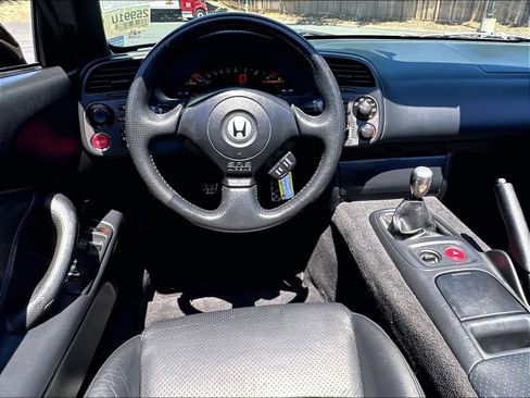 Used 2000 Honda S2000 image 8