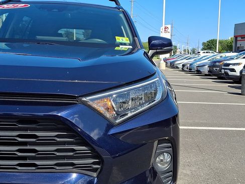 Used 2019 Toyota RAV4 XLE w/ Convenience Package AWD/4WD image 10
