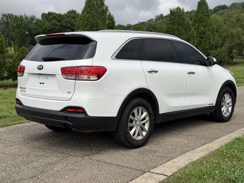 Used 2016 Kia Sorento LX AWD/4WD image 27