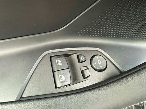 Certified 2025 BMW 230i xDrive Coupe w/ M Sport Package image 13