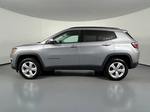 Used 2021 Jeep Compass Latitude w/ Convenience Group AWD/4WD image 4