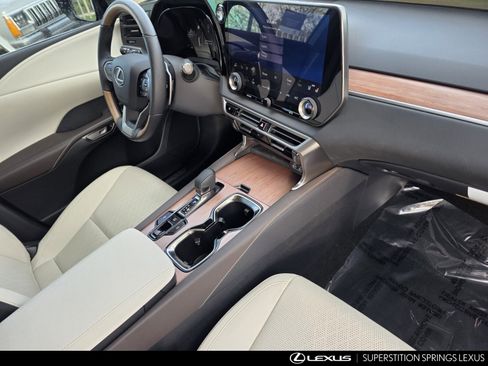 Certified 2025 Lexus RX 350 Premium Plus image 30