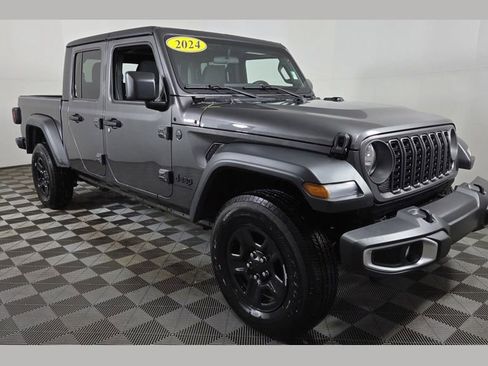 Used 2024 Jeep Gladiator Sport AWD/4WD image 1