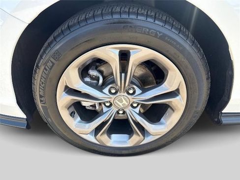 Used 2023 Honda Accord EX image 28