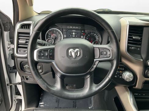 Used 2019 RAM 1500 Laramie image 12