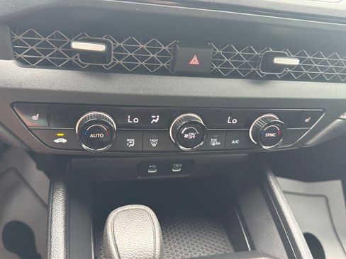 Used 2025 Honda Accord SE image 26