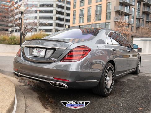 Used 2018 Mercedes-Benz S 560 4MATIC Sedan w/ Premium Package image 7