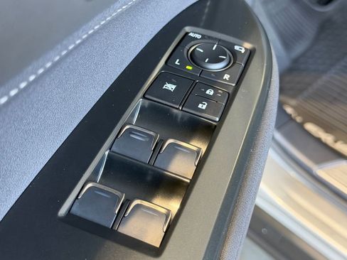 Used 2025 Lexus NX 350h AWD w/ Accessory Package (2T) image 18