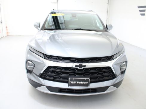Used 2024 Chevrolet Blazer LT w/ Convenience Package AWD/4WD image 2