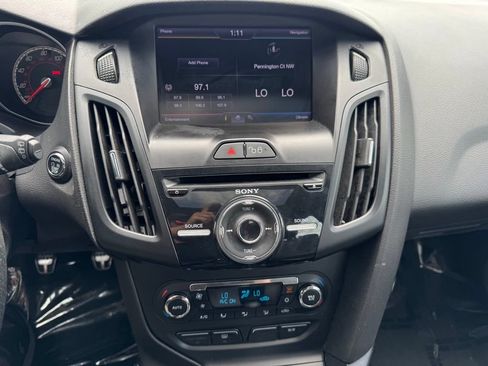 Used 2013 Ford Focus ST FWD image 16