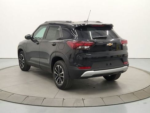 New 2026 Chevrolet TrailBlazer LT w/ LPO, Blackout Package image 5
