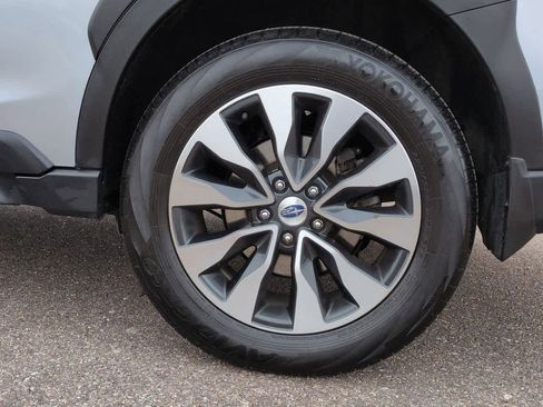 Used 2023 Subaru Outback Limited image 13