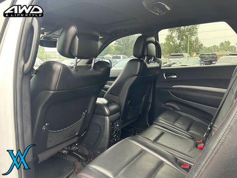 Used 2018 Dodge Durango R/T w/ Technology Group AWD/4WD image 16