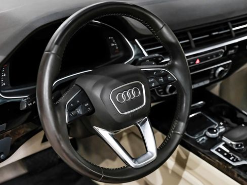 Used 2019 Audi Q7 3.0T Premium Plus w/ Premium Plus Package image 22